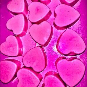 The Love Collection by Jnaturalz Heart Aromatherapy Soap & Herbal Tea